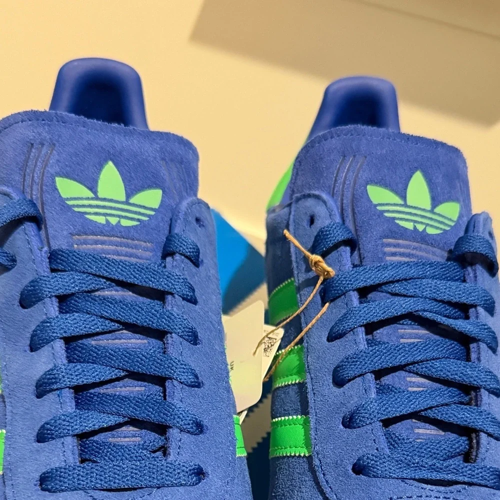 Adidas Gazelle‎ Sneakers Suede Royal Blue/Green Sz 9.5 Men woman Sz 11 Retro